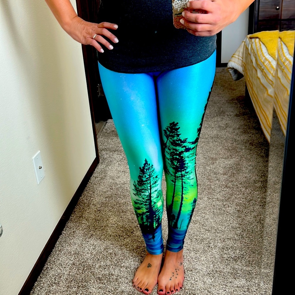 Blackmilk Aurora leggings